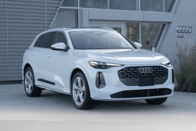 2025 Audi Q5 quattro Prestige TFSI