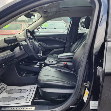 2023 Ford Mustang Mach-E Premium