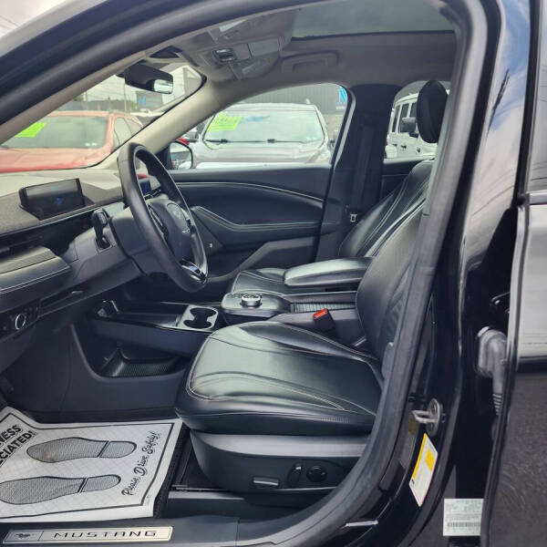 2023 Ford Mustang Mach-E Premium