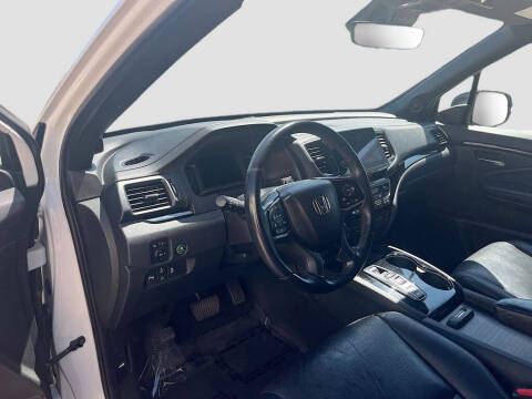2022 Honda Pilot Black Edition