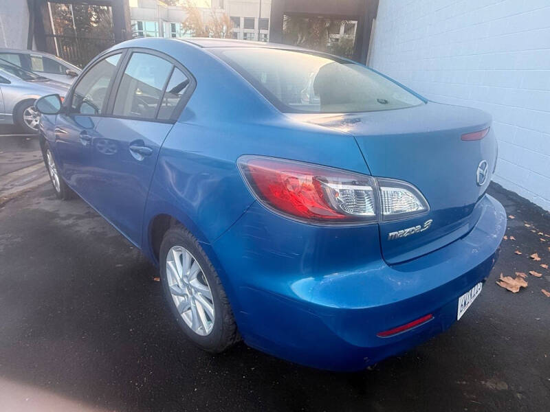 2012 Mazda MAZDA3 i Touring