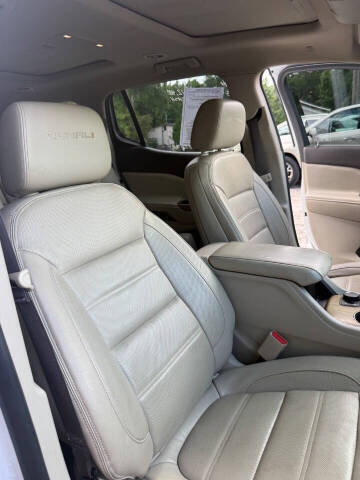 2017 GMC Acadia Denali