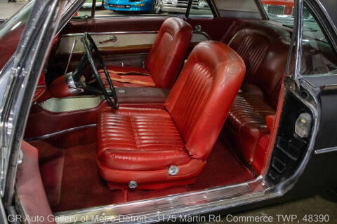 1961 Ford Thunderbird