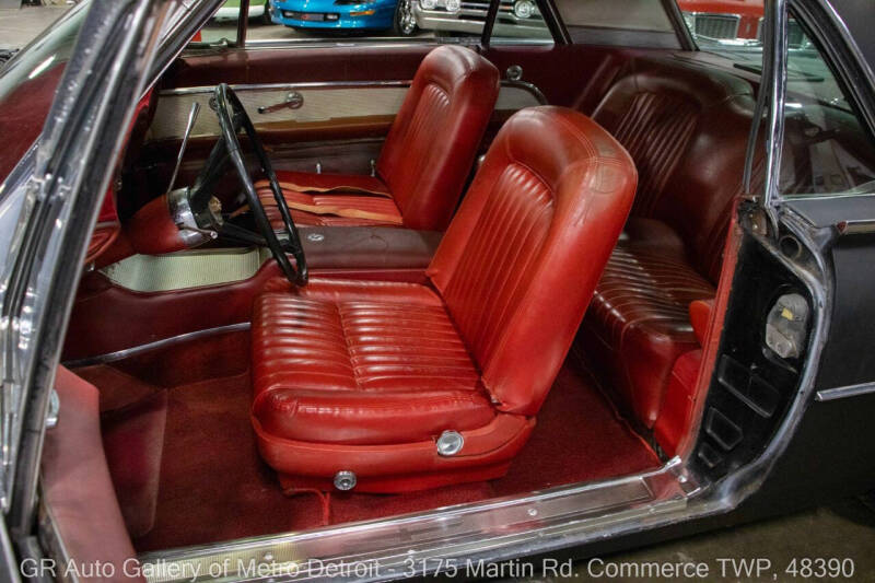 1961 Ford Thunderbird