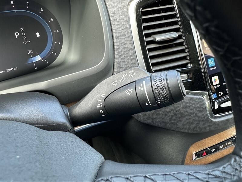 2023 Volvo XC90 B6 Plus Bright Theme 6P