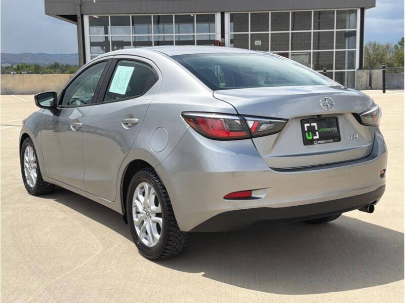 2016 Scion iA