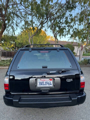 1997 Infiniti QX4