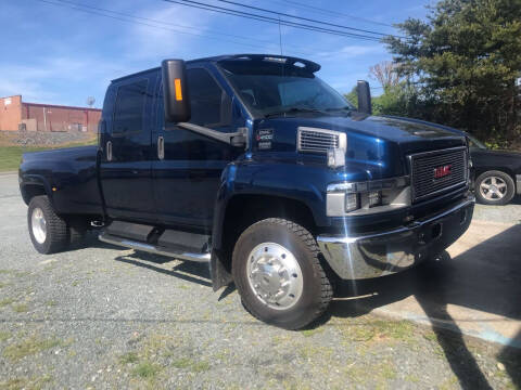 2006 GMC TopKick C4500 for sale at Clayton Auto Sales in Winston-Salem NC
