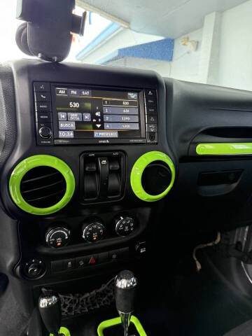 2013 Jeep Wrangler Rubicon 10th Anniversary