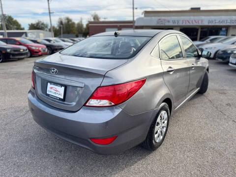 2016 Hyundai Accent SE