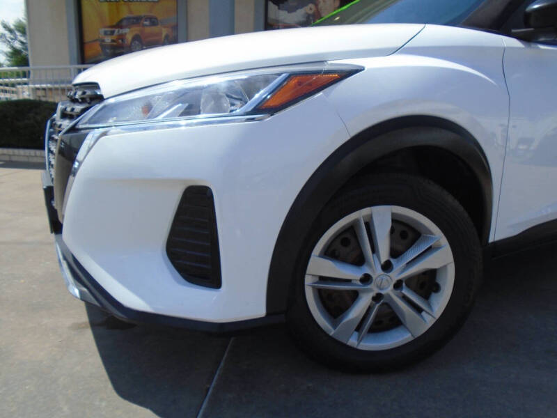 2021 Nissan Kicks S