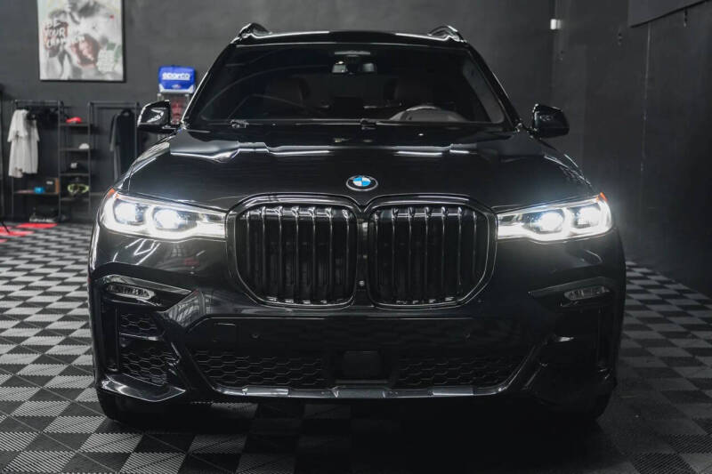 2020 BMW X7 M50i