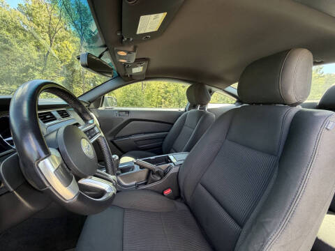 2014 Ford Mustang V6