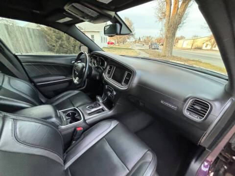 2020 Dodge Charger SXT