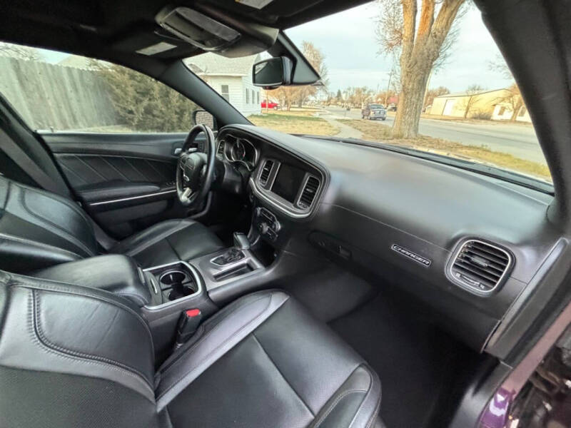 2020 Dodge Charger SXT