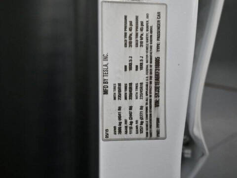 2019 Tesla Model 3 Standard Range Plus