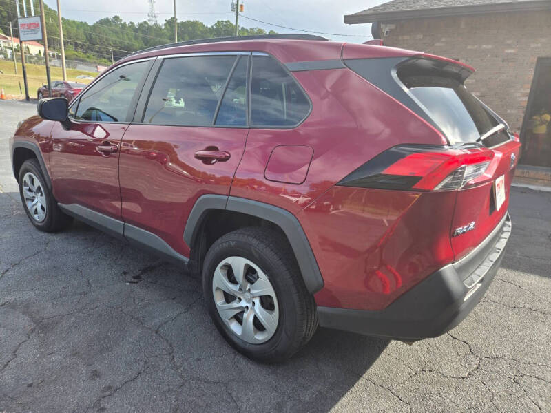 2020 Toyota RAV4 LE