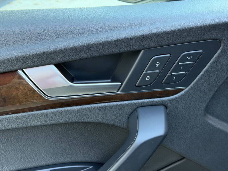 2019 Audi Q5 quattro Premium Plus 45 TFSI