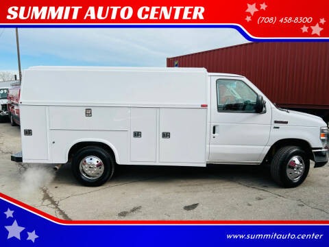 2012 Ford E-Series for sale at SUMMIT AUTO CENTER in Summit IL
