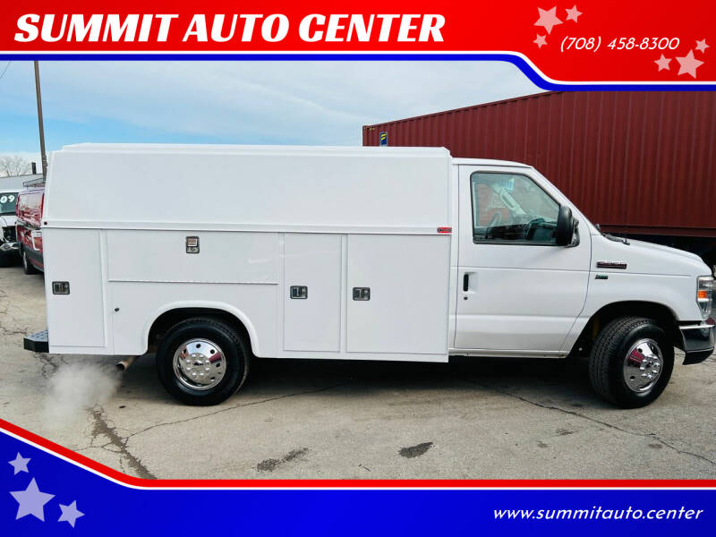 2012 Ford E-Series for sale at SUMMIT AUTO CENTER in Summit IL