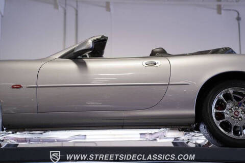 2001 Jaguar XKR