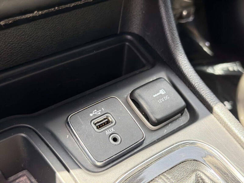 2020 Jeep Cherokee Altitude