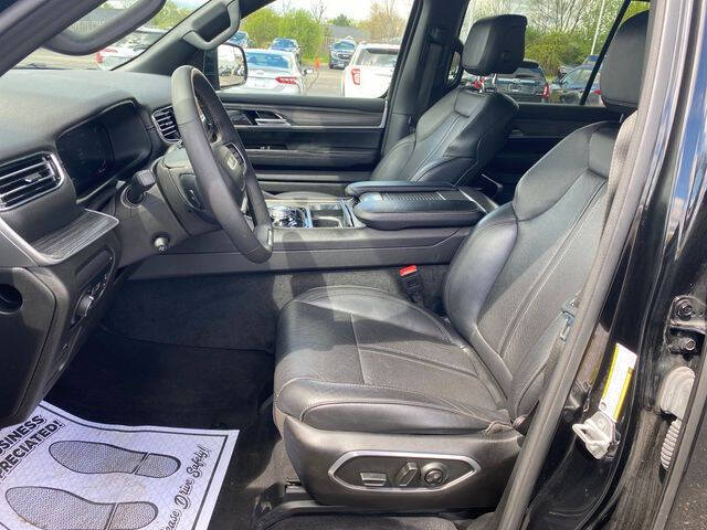 2023 Jeep Wagoneer Series III