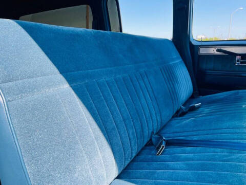 1986 Chevrolet Suburban K20
