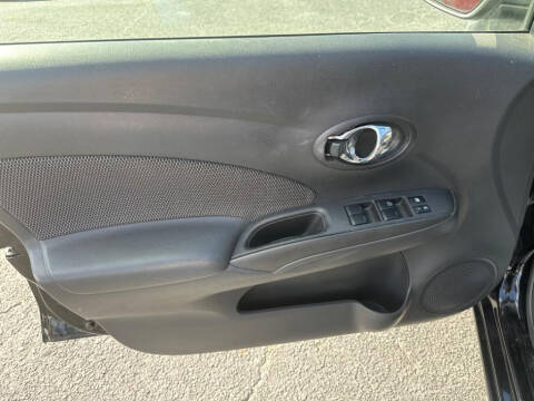 2016 Nissan Versa 1.6 S