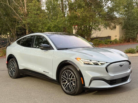 2024 Ford Mustang Mach-E Premium