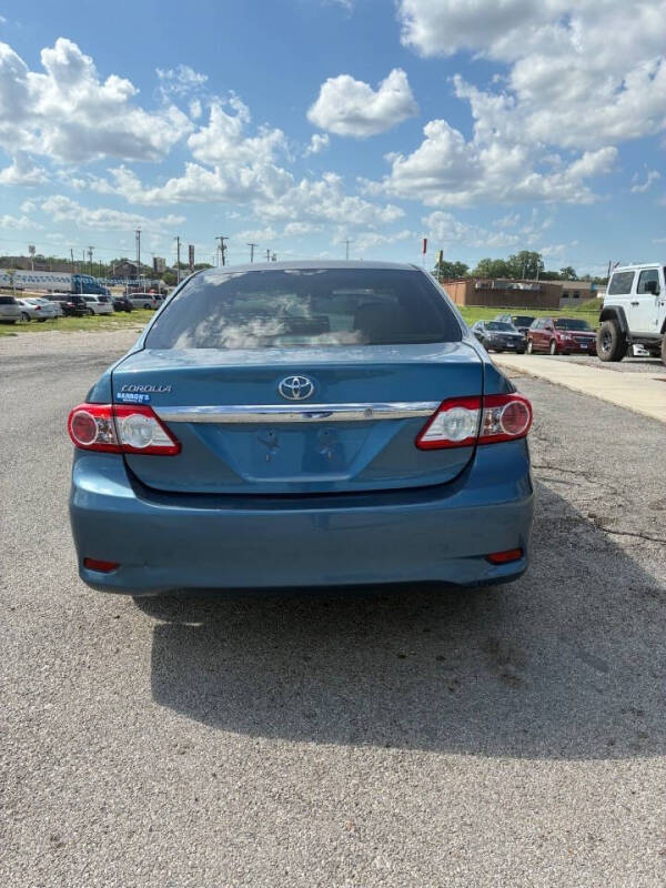 2013 Toyota Corolla LE