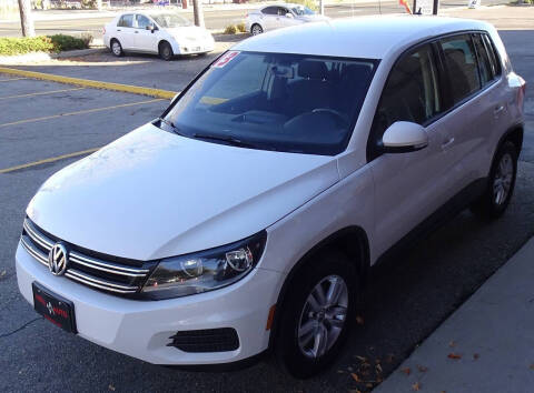 2013 Volkswagen Tiguan S 4Motion