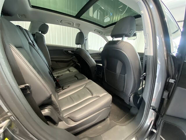 2023 Audi Q7 quattro Premium Plus 55 TFSI