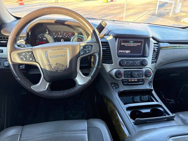 2017 GMC Yukon Denali