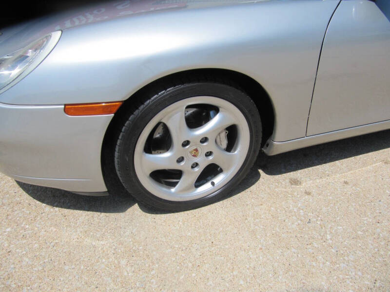 1999 Porsche 911 Carrera 4