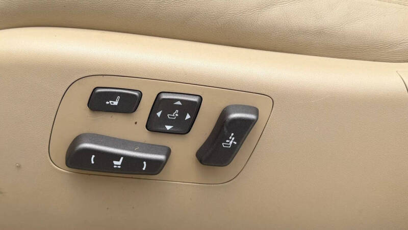 2007 Lexus LS 460