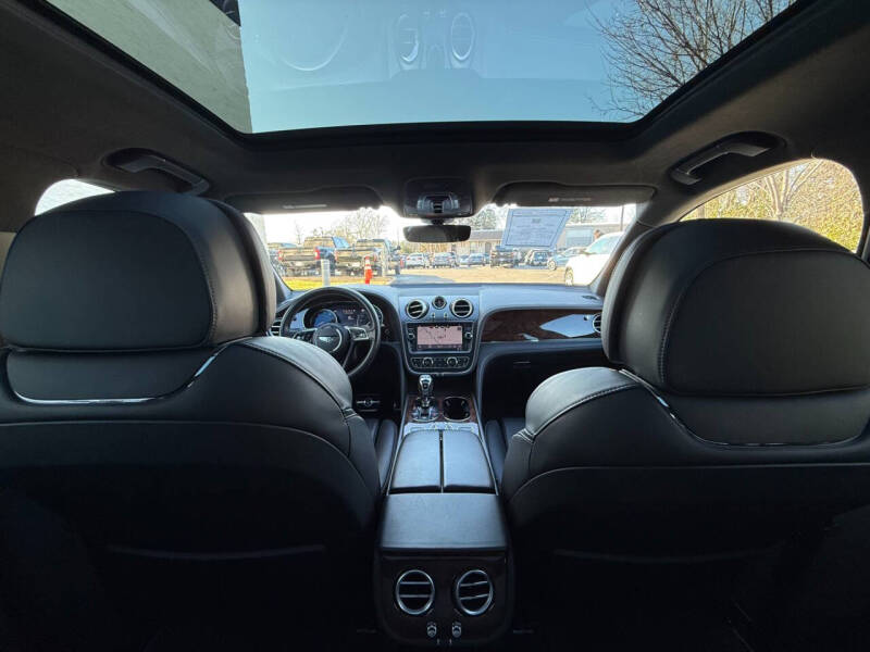 2018 Bentley Bentayga W12 Signature Edition