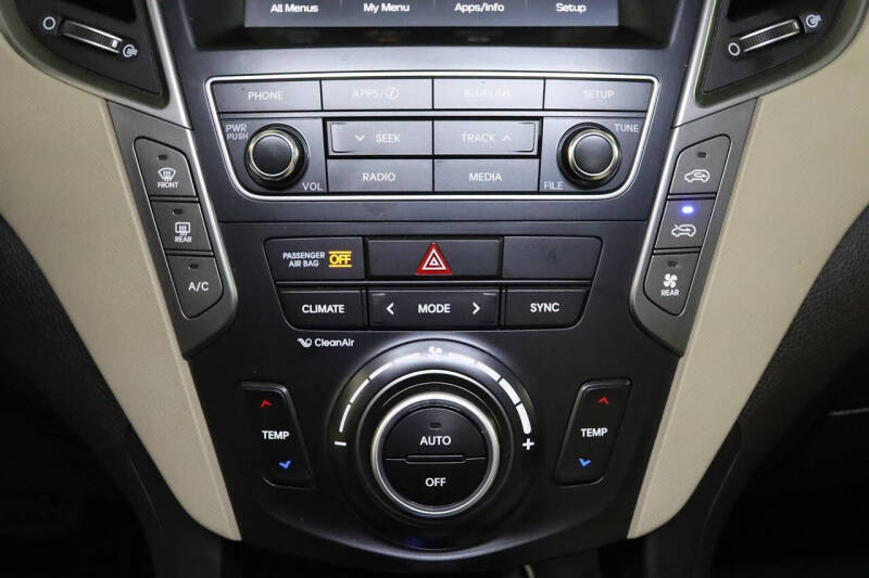 2019 Hyundai Santa Fe XL SE