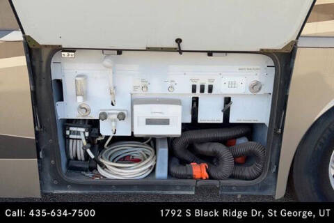 2005 Freightliner XC Chassis