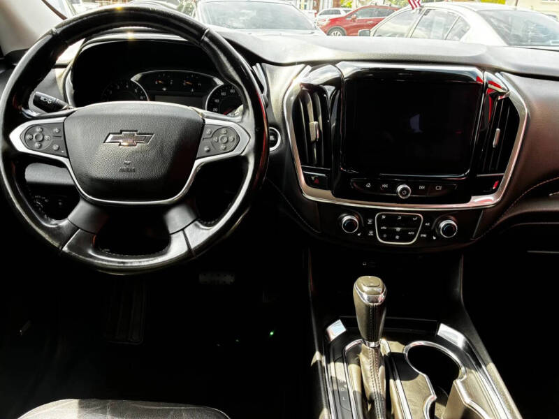 2020 Chevrolet Traverse RS