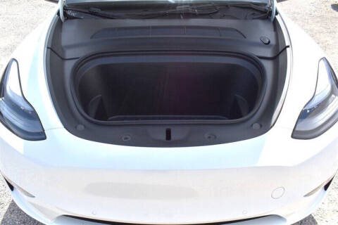 2025 Tesla Model Y Long Range
