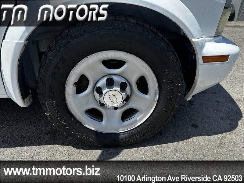 2005 Chevrolet Astro LS