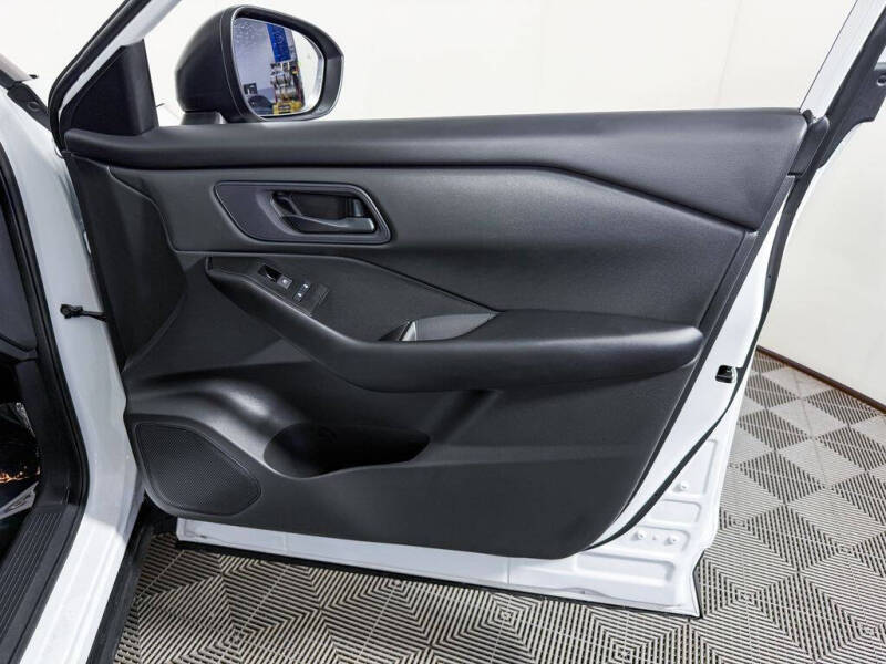 2025 Nissan Rogue S