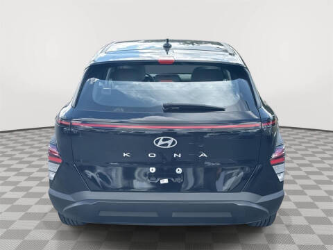 2024 Hyundai Kona SE