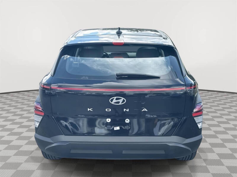 2024 Hyundai Kona SE
