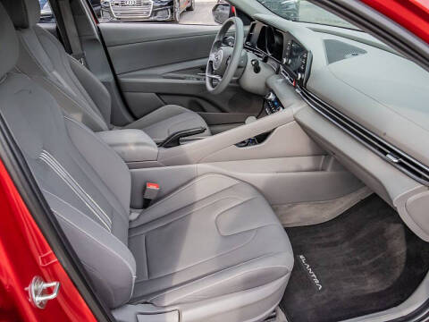 2023 Hyundai Elantra