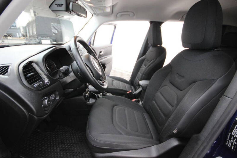 2017 Jeep Renegade Altitude