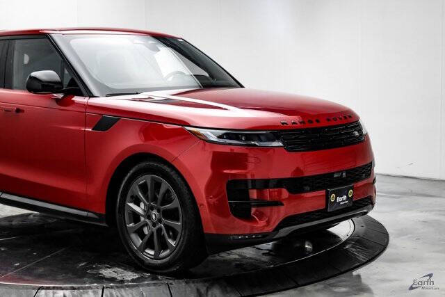 2024 Land Rover Range Rover Sport P360 SE