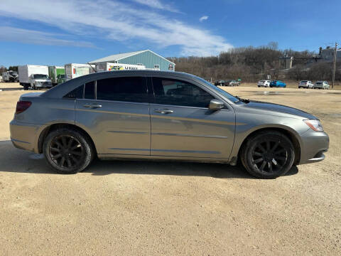 2013 Chrysler 200 Touring