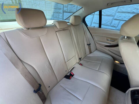 2016 BMW 3 Series 320i